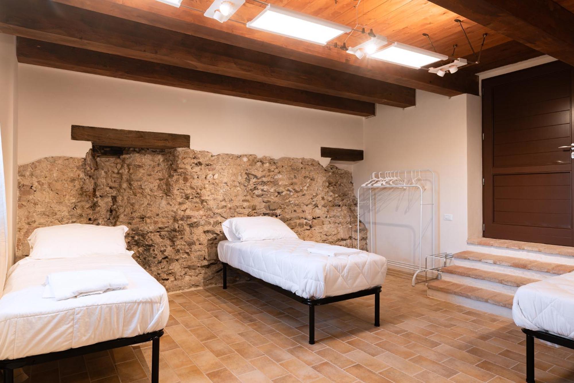 Porta Gemina History Lodge Urbisaglia Exterior photo